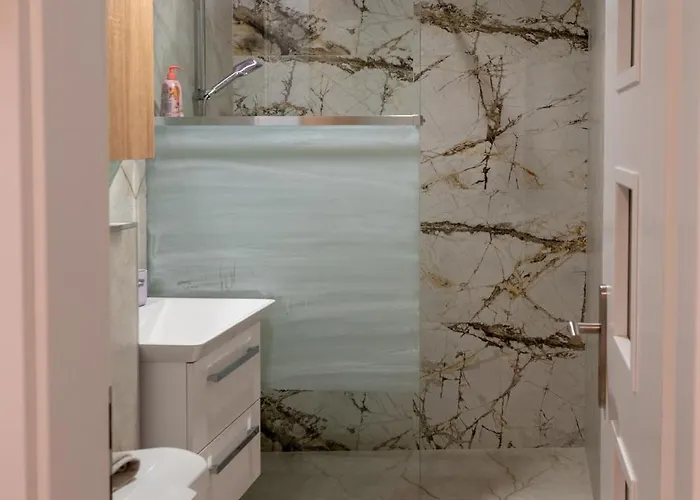 Lovely By The Park Διαμέρισμα